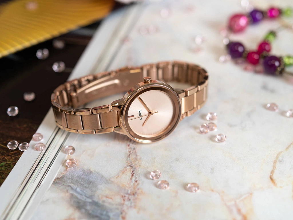 Zegarek damski LORUS RRS70VX9