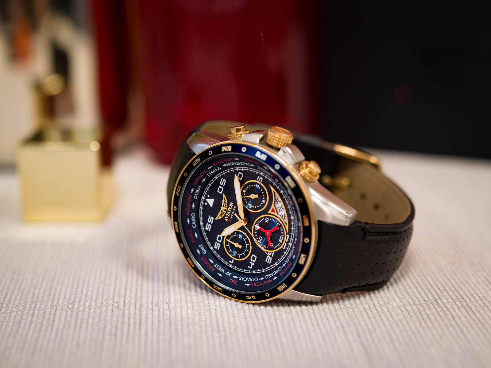 Aviator f series avw2122g326 sale