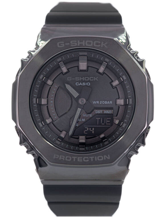 Zegarek damski CASIO G-SHOCK GM-S2100B-8AER Metal Covered